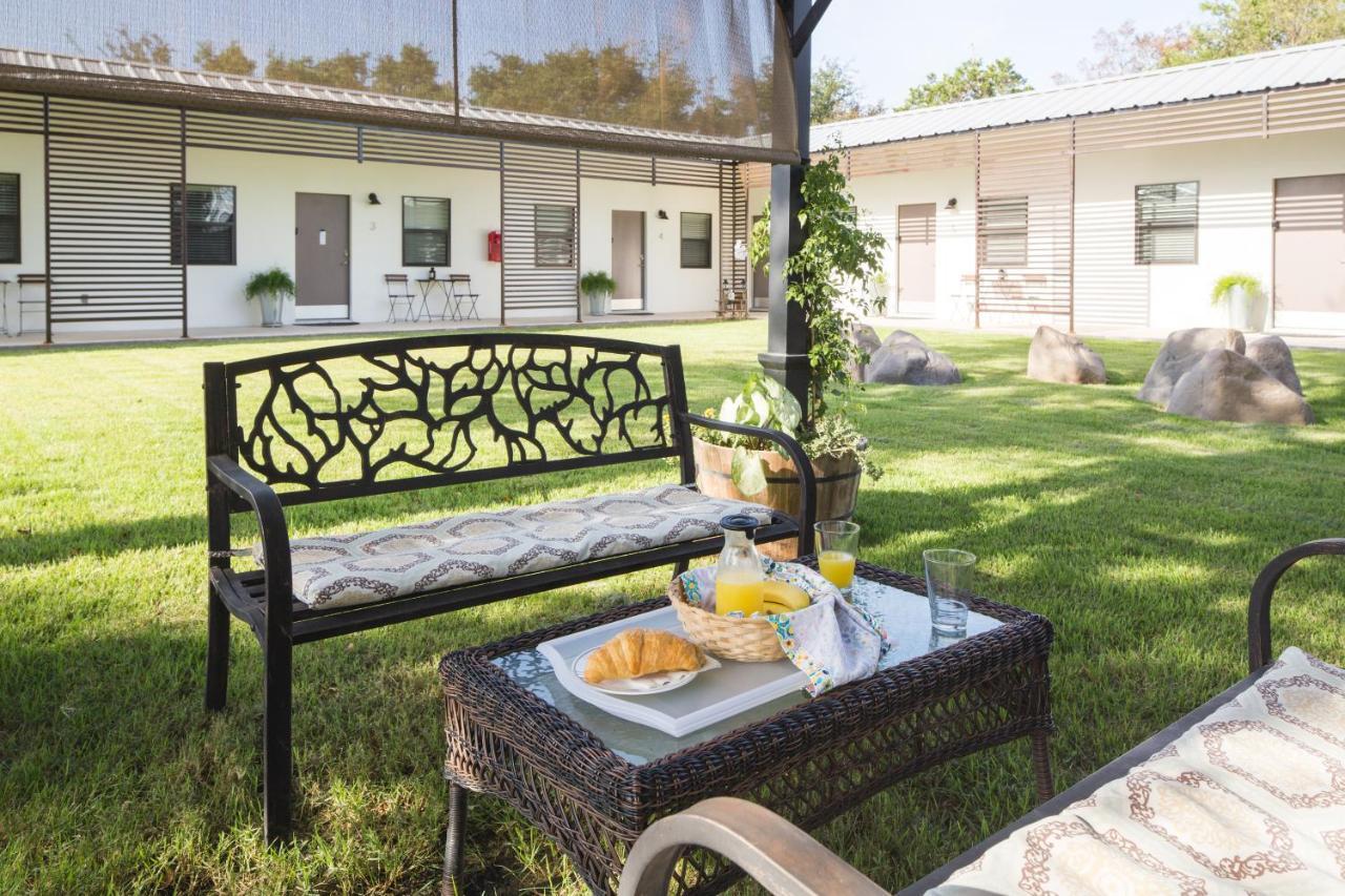 ווימברלי Hotel Flora And Fauna מראה חיצוני תמונה